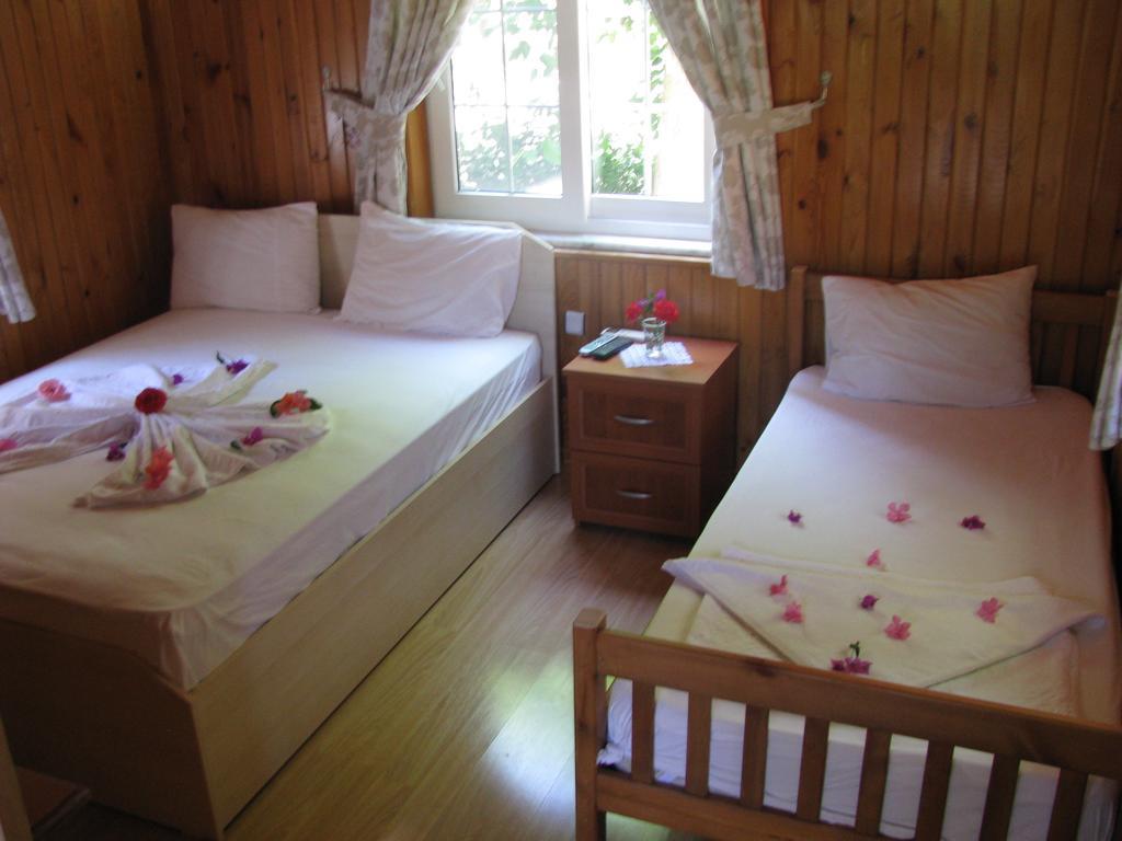 Atici 2 Hotel Adrasan Oda fotoğraf